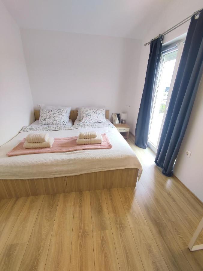 Three Lions Apartment Number 2 Pula Exterior foto